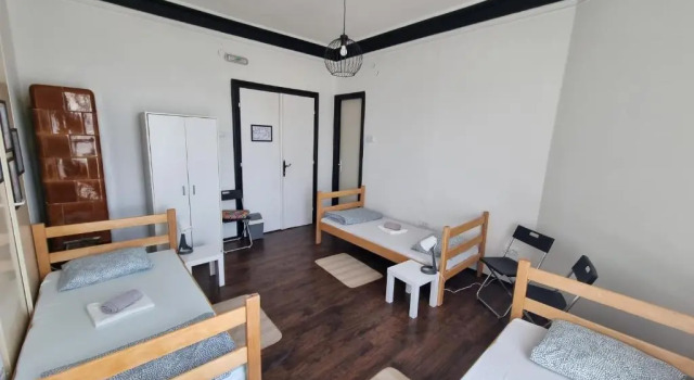 Четырёхместный номер Classic Downtown Belgrade Hostel and Apartments