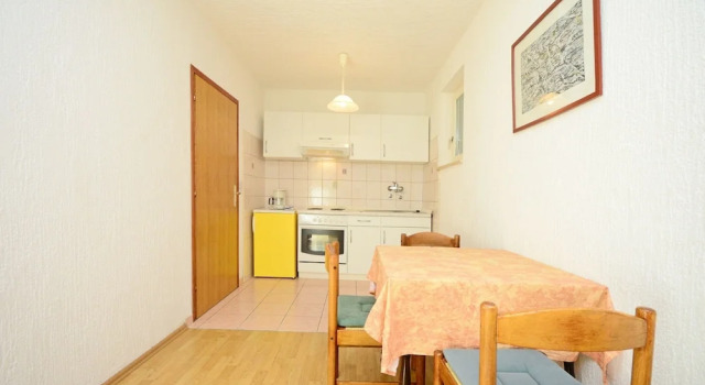 Apartments Marinko, Prenota Appartamento Hotel a Isole Quarnerine con parcheggio, Parcheggio