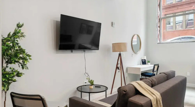 CozySuites at Textile, Забронировать Апарт-отель Отели Цинциннати 4 звезды, рядом с TQL Stadium, 4*