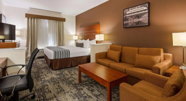 Люкс Best Western Plus Wakeeney Inn & Suites