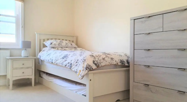 Коттедж Seaside Mews - charming 2-bed cottage close to the sea