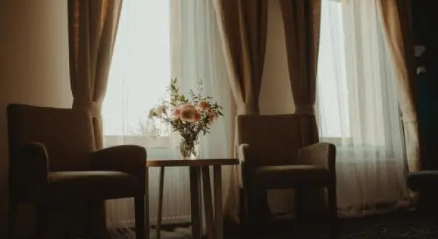 Centrum Bankietowo - Hotelowe "Perła", Prenota Hotel Hotel a Precarpazi con parcheggio, Parcheggio