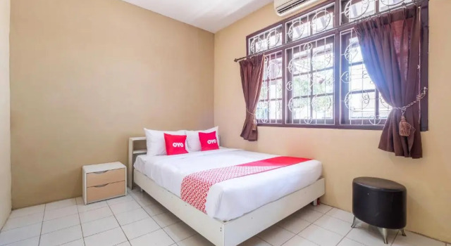 Deluxe Doppel Zimmer Super OYO 1568 Stasiun Ka Cirebon Guest House