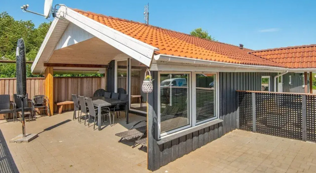 Коттедж 8 person holiday home in Hejls-By Traum
