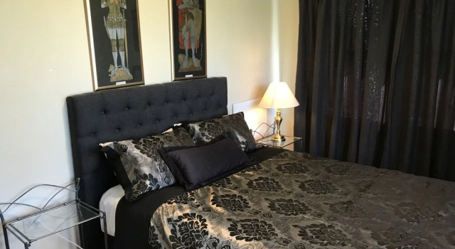 Cambridge Cottage - Self Catering Accom, Забронировать Дом для отпуска Виллы Кеймбриджа, Вилла