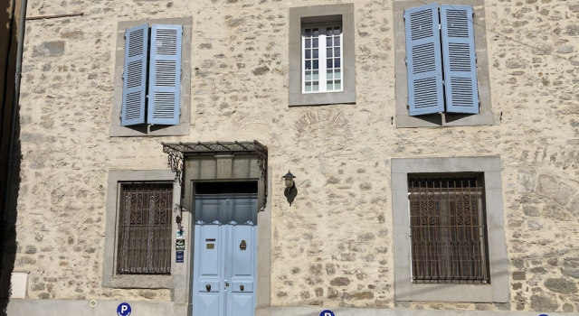 Aux Anges Gardiens, Rezerwuj Hotel Carcassonne Aude