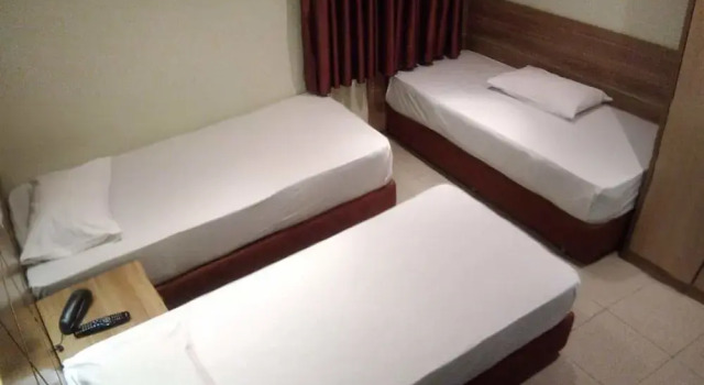 Трёхместный номер Standard Hotel Luni