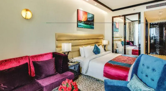 Двухместный номер Superior NagaWorld Hotel & Entertainment Complex