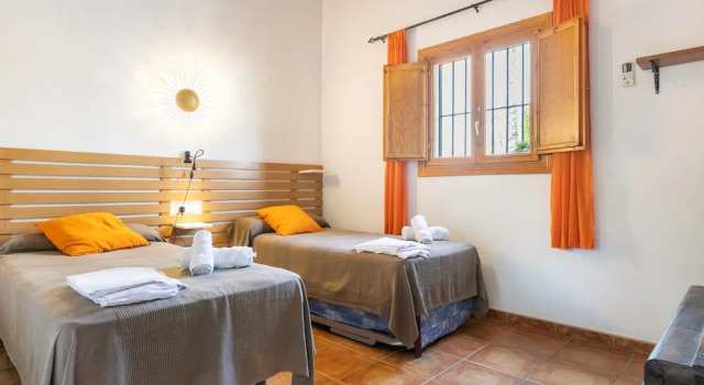 Luxurious Villa in Fuente de Piedra With Swimming Pool