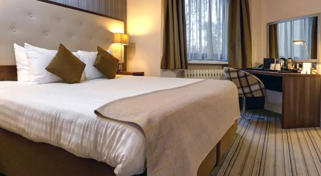 Best Western Plus Samlesbury, Book Hotel Hoteller i Samlesbury med parkering, Parkering