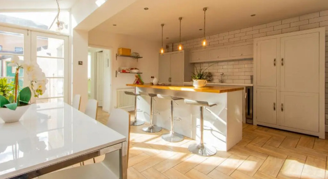 Коттедж с 4 комнатами 39 Hamilton Street