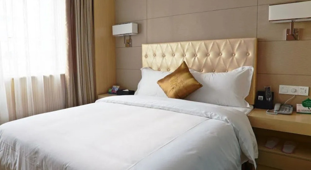 Shenzhen Changxing Hotel, Rezerwuj Hotel Hotele w Shenzhen z parkingiem, Parking