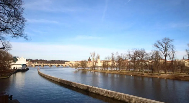 Апартаменты Quiet apartment in the city center with own terrace