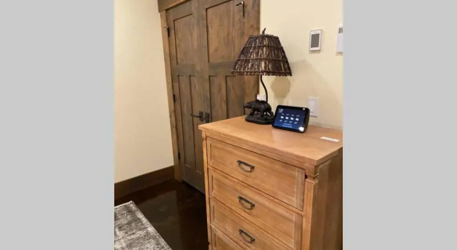 Yellowstone Crossing Lodge