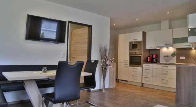 Апартаменты Appartements Schwarzer Adler