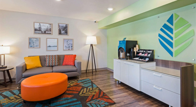 WoodSpring Suites Davenport Quad Cities
