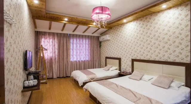 Wuzhen Times Town Theme Inn, Varaa Hotelli Hotellit Jiaxing pysäköinnillä, Pysäköinti
