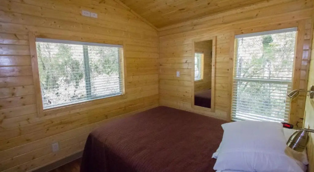Oakzanita Springs Camping Resort Cottage 3, Rezervați Teren de campat Descanso California