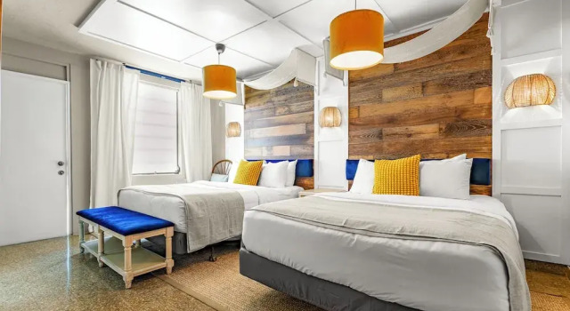 Четырёхместный номер Standard с балконом и с видом на залив Abitta Condado by IHG