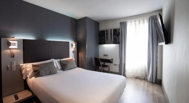 Двухместный номер Petit Palace Plaza España