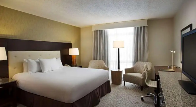 Номер Superior Hilton Oakland Airport Hotel