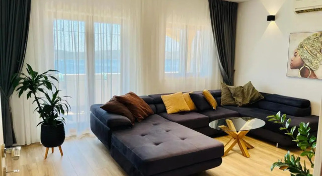Apartment Ivana, Varaa Huoneisto Hotellit Split-Dalmatia pysäköinnillä, Pysäköinti