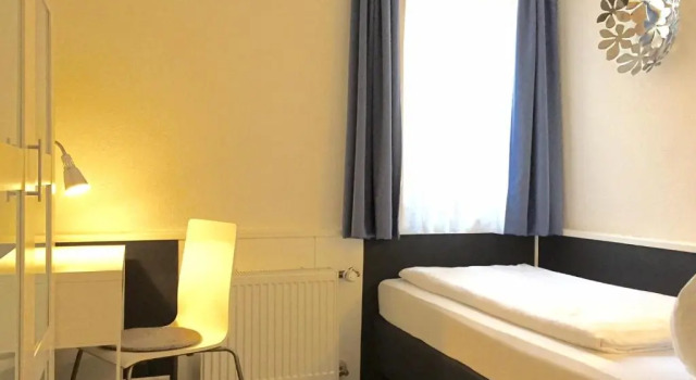 Трёхместный номер Standard Hotel Waldhorn