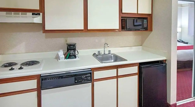 Люкс Superior Comfort Suites Parkersburg South