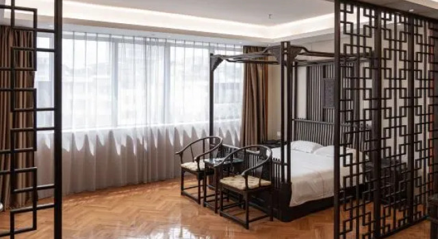 Люкс Golden Maple Hotel