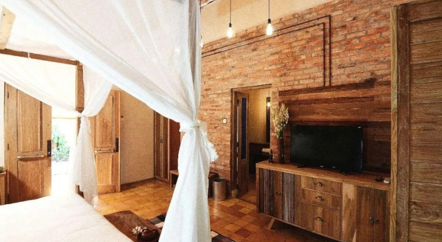 Desa Alamanis Resort Vila, Book Resort 4-Star Hotels in West Java, 4*
