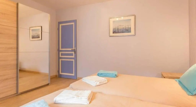 Belena Gold Coast, Rezervasyon Otel Beaune 