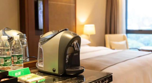 Двухместный номер Deluxe Shenzhen Nanshan LHermitage