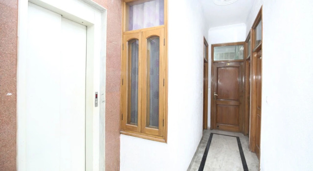 OYO 16736 Hotel Hm Crystal, Rezervovat Hotel Hotely v Punjab s parkováním, Parkování