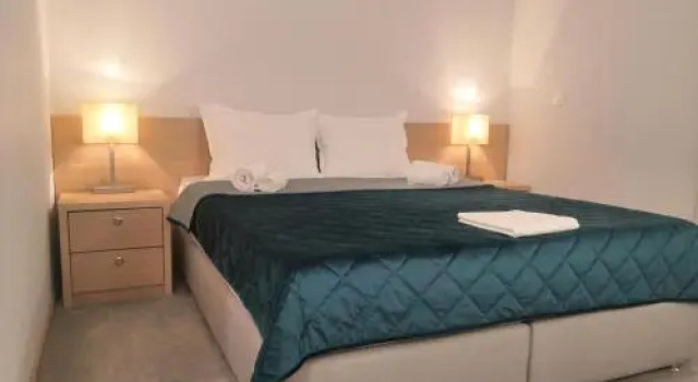 Garni hotel Vir, Забронировать Отель Отели Врнячка Бани с парковкой, Парковка