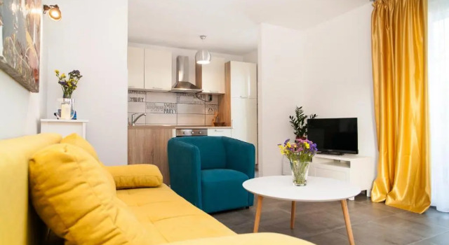 Apartments Ema, Забронировать Апартаменты/квартира Отели Рогозница с бассейном, Бассейн