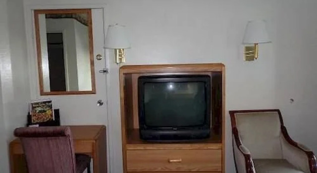 Americas Best Travel Inn