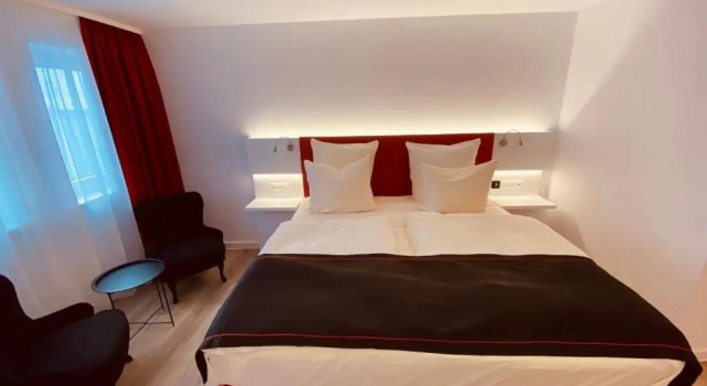 Двухместный номер Standard DORMERO Hotel Hof