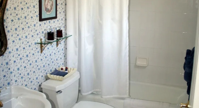 Двухместный номер Superior c 1 комнатой с красивым видом из окна Heron Cay Lakeview Bed & Breakfast