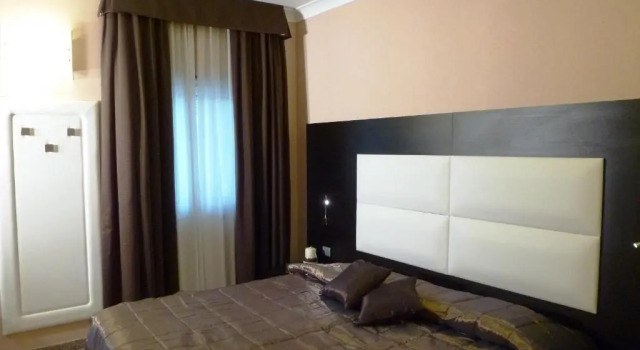 Четырёхместный номер Standard EH Suites Rome Airport Euro House Hotels