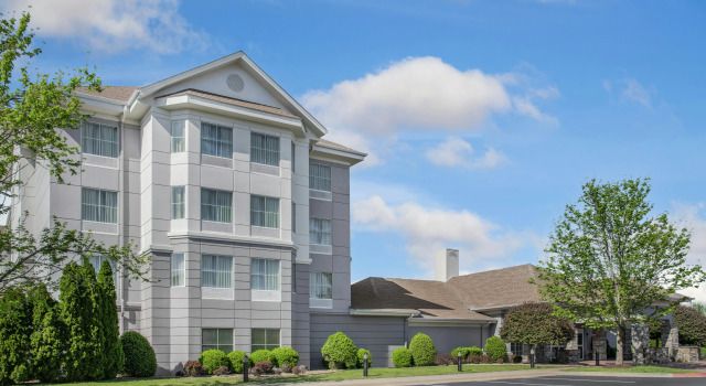 Homewood Suites by Hilton Fayetteville, Забронировать Отель Отели Northwest Arkansas с завтраком, Завтраки