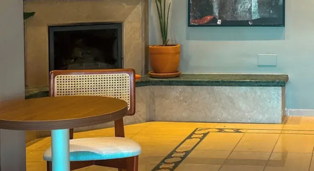 Tare Suites, Забронировать Отель Отели Урла с парковкой, Парковка