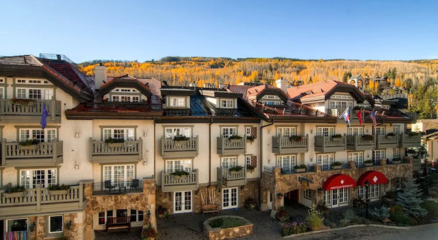 Vail Mountain Lodging by East West Hospitality, Забронировать Дом для отпуска Отели Вейл с бассейном, Бассейн