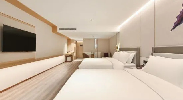 Двухместный семейный люкс Tianjin Elong Hotel