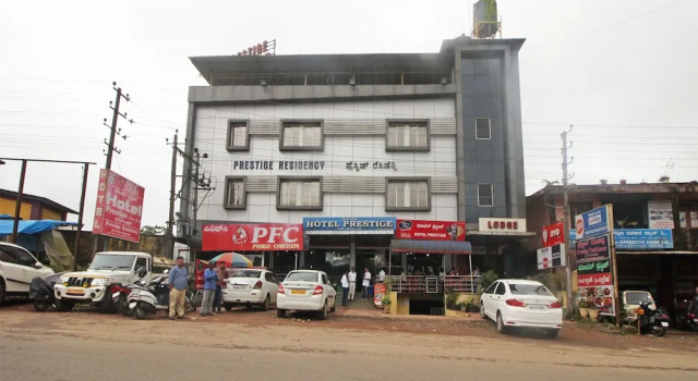 OYO 9632 Hotel Prestige Residency, Rezervovat Hotel Hotely v Bangalore s parkováním, Parkování