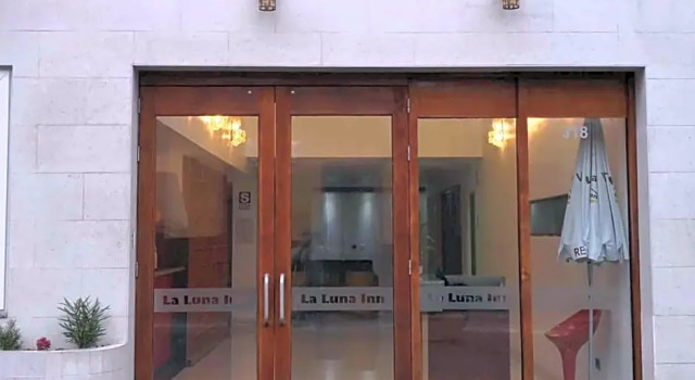 La Luna Inn