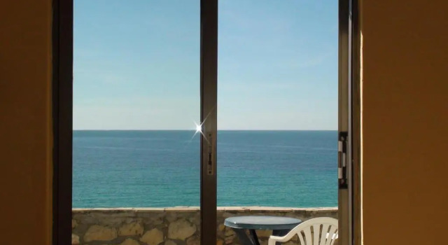 Апартаменты Constantinos Apartments