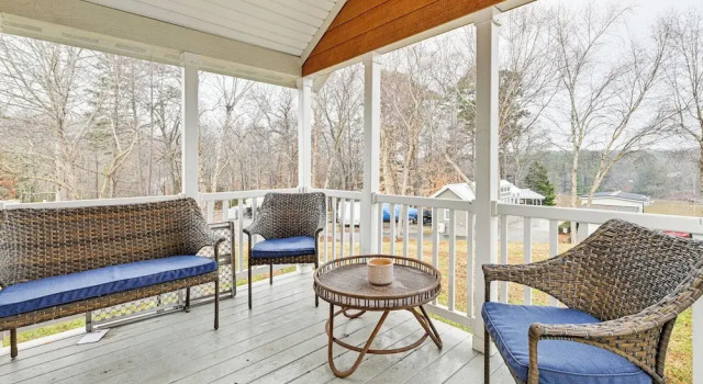 Коттедж Community Perks + Views: Cozy Lake Norman Cottage