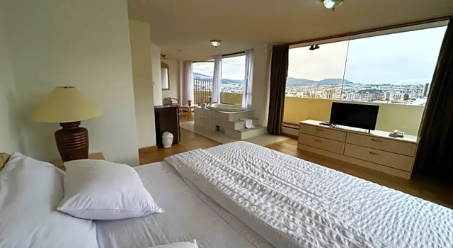 Люкс Stanford suites hotel