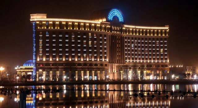Grand Metropark Guofeng Hotel Tangshan, Book Hotel Hoteller i Tangshan med pool, Swimmingpool
