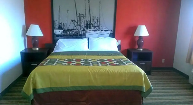 Двухместный люкс Quality Inn